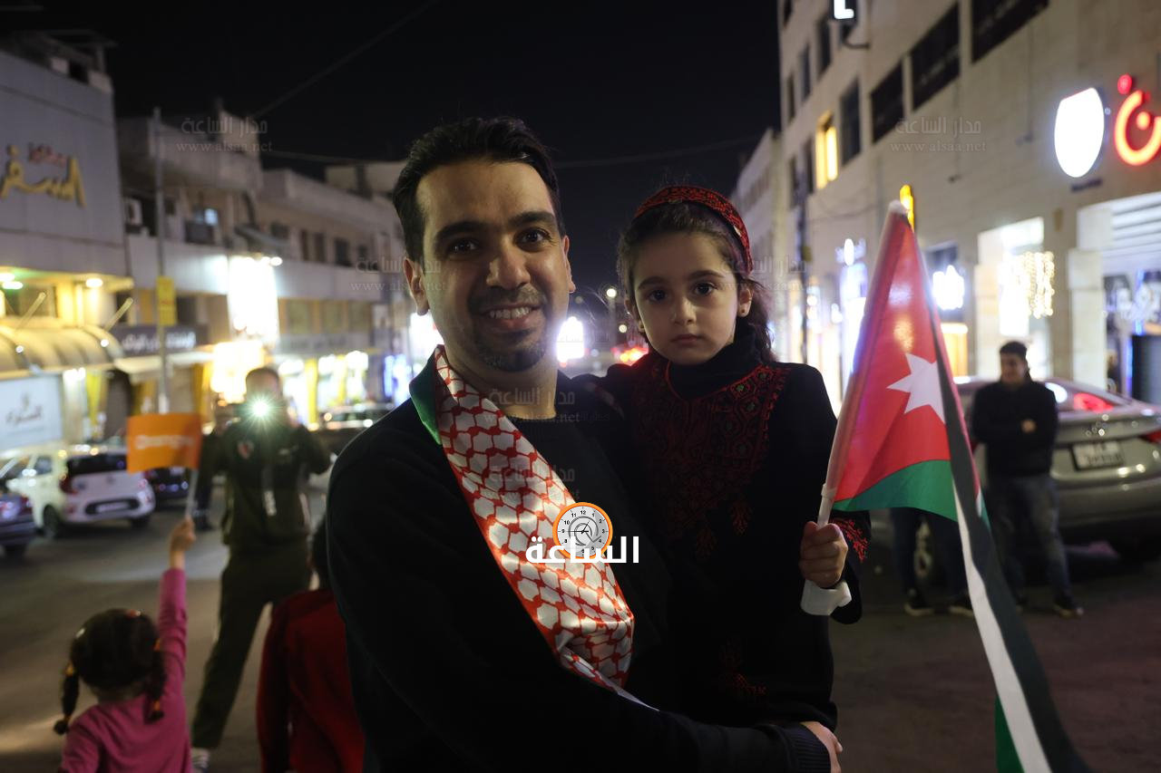 Madar Al-Saa Images 0.7811929231876715