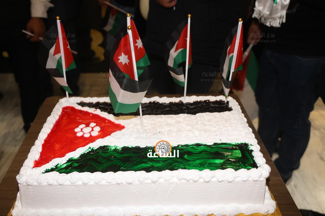 Madar Al-Saa Images 0.3821761744506904