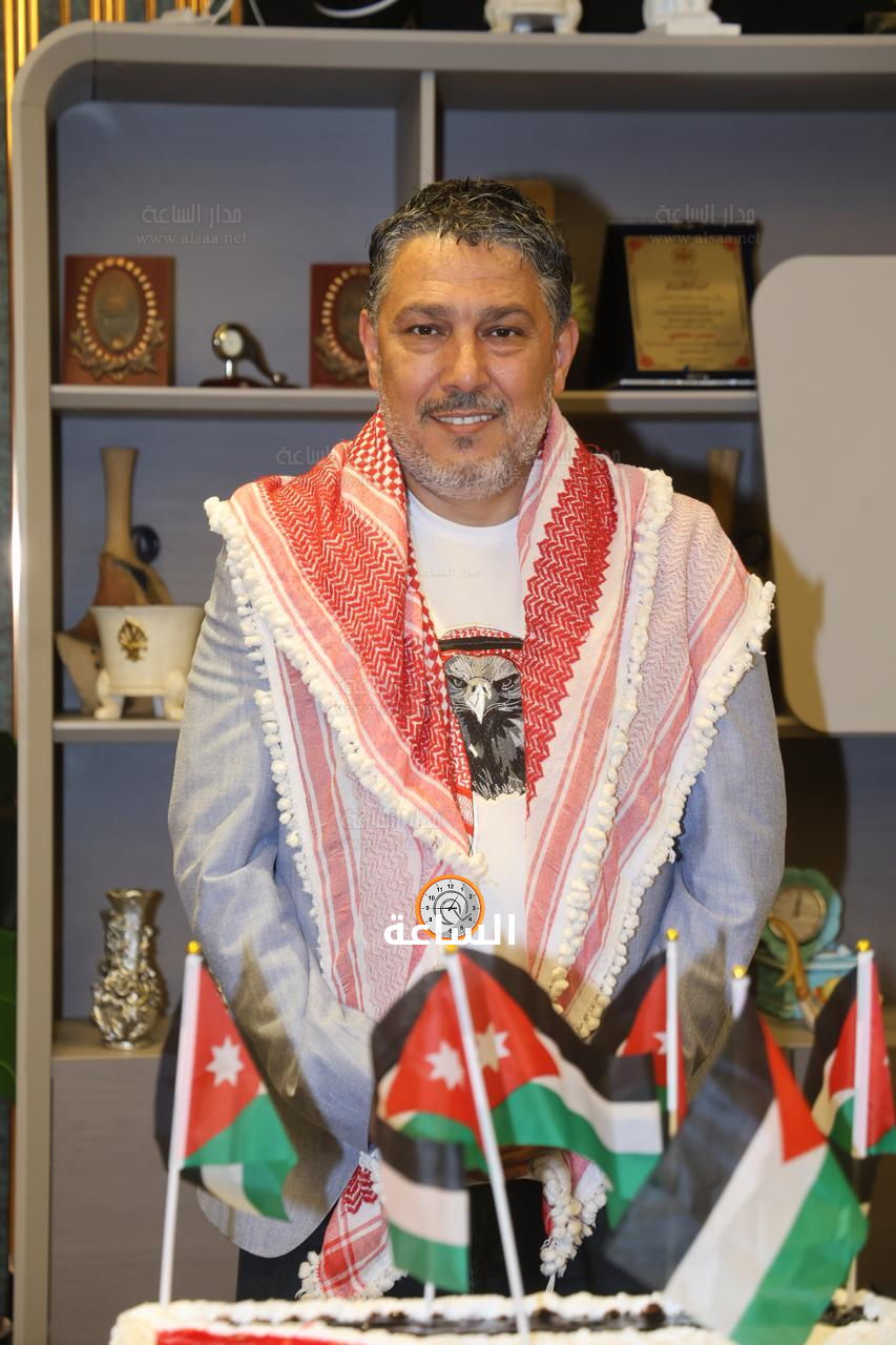 Madar Al-Saa Images 0.8114292572892843