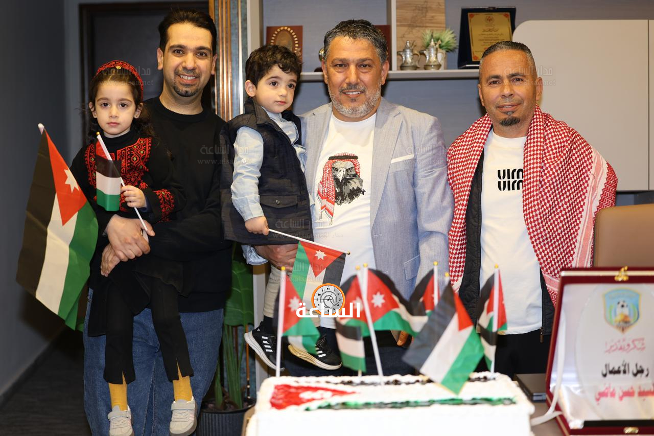 Madar Al-Saa Images 0.8922743849034069