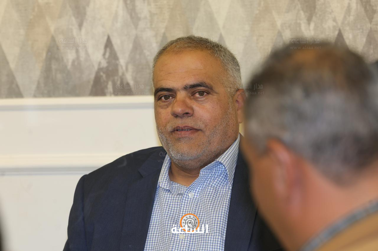 Madar Al-Saa Images 0.1690398045153746