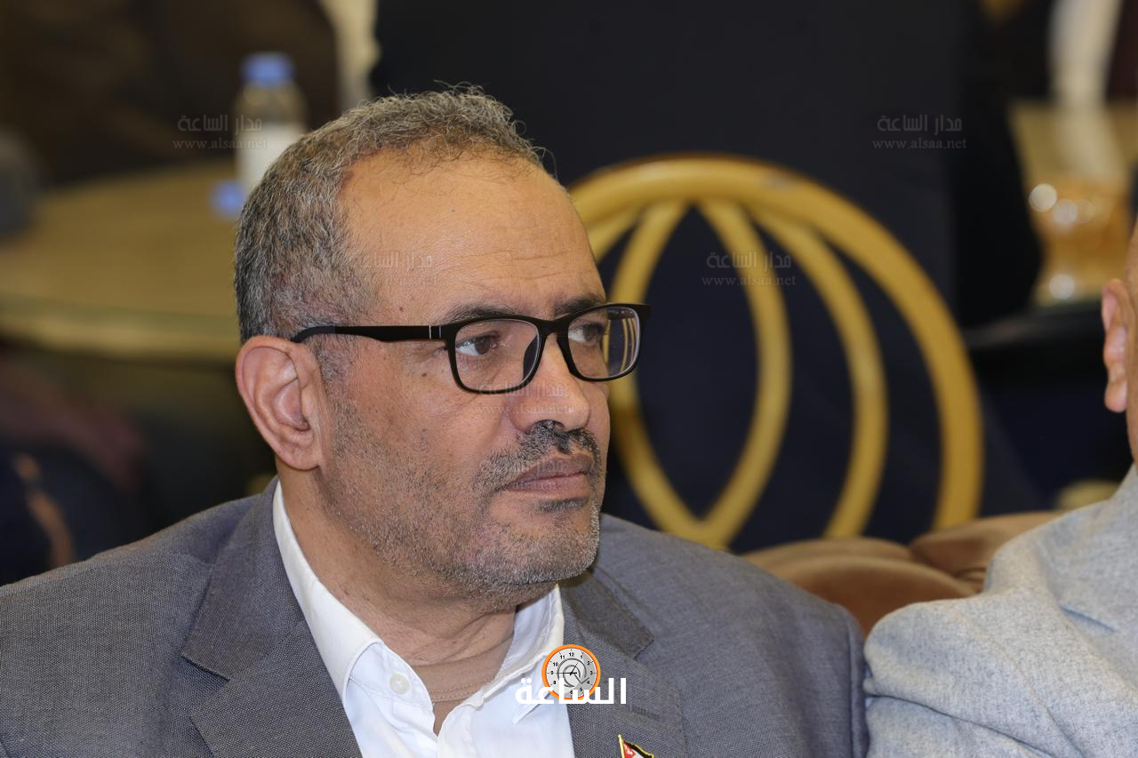 Madar Al-Saa Images 0.8669821291493788