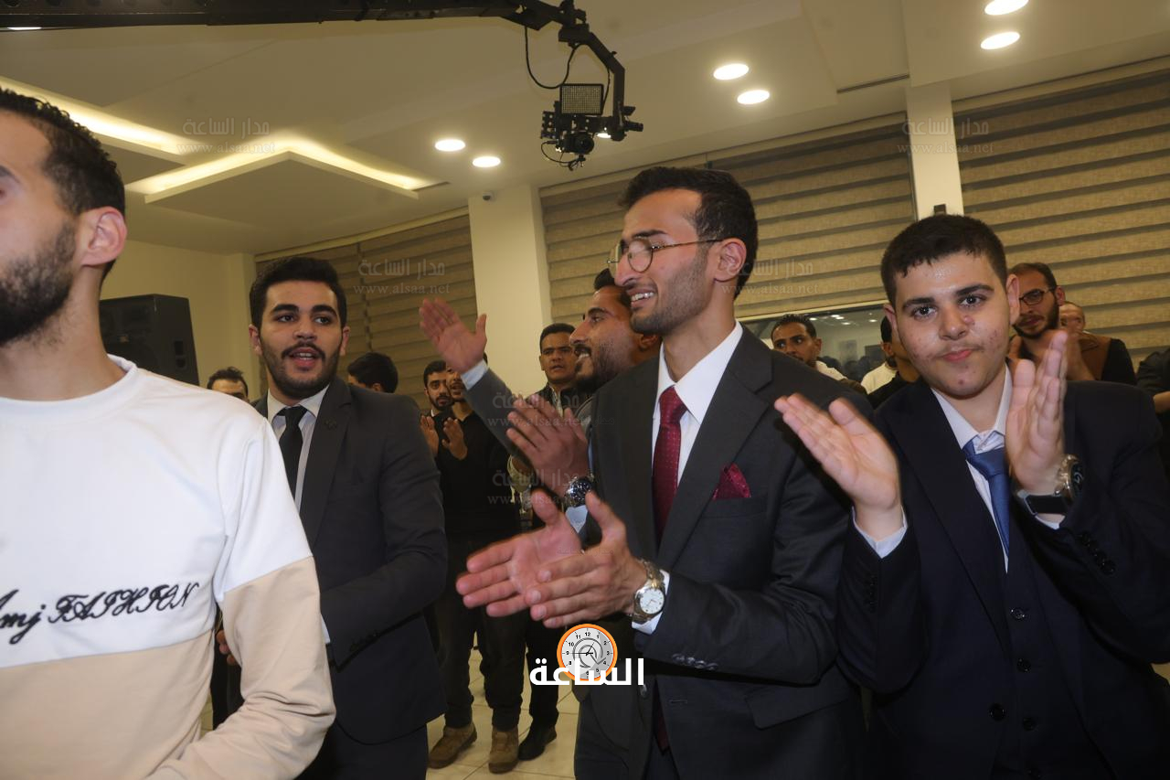 Madar Al-Saa Images 0.16055162447011528