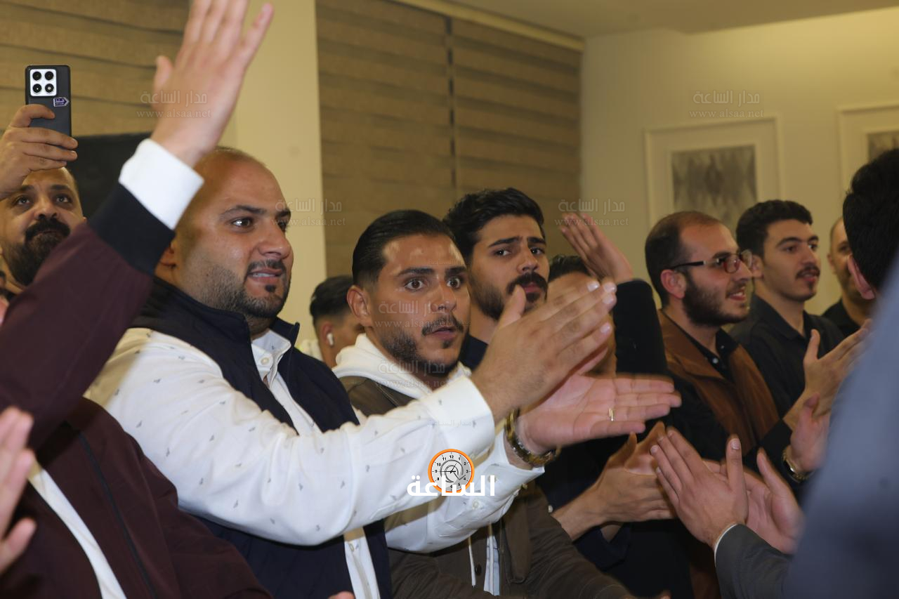 Madar Al-Saa Images 0.3755224236155985