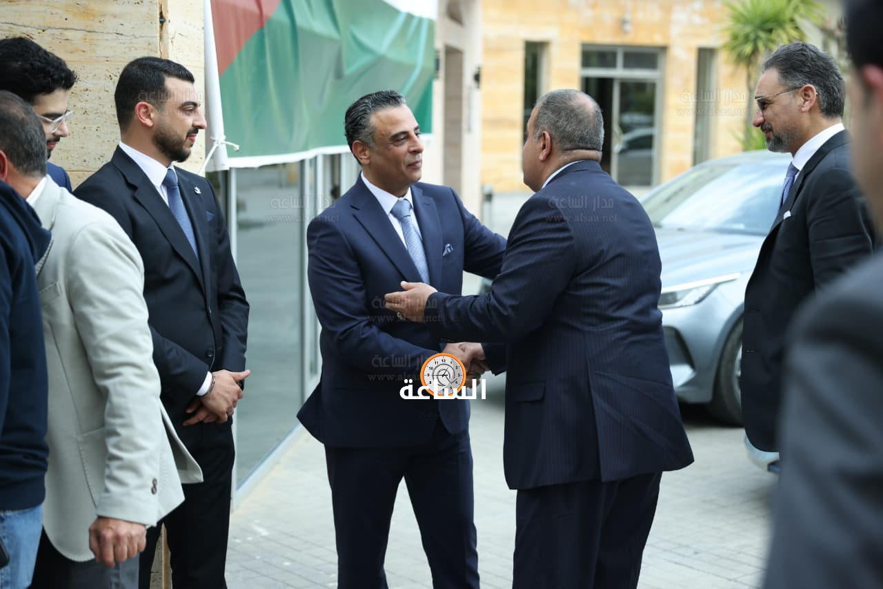 Madar Al-Saa Images 0.23878110187126356