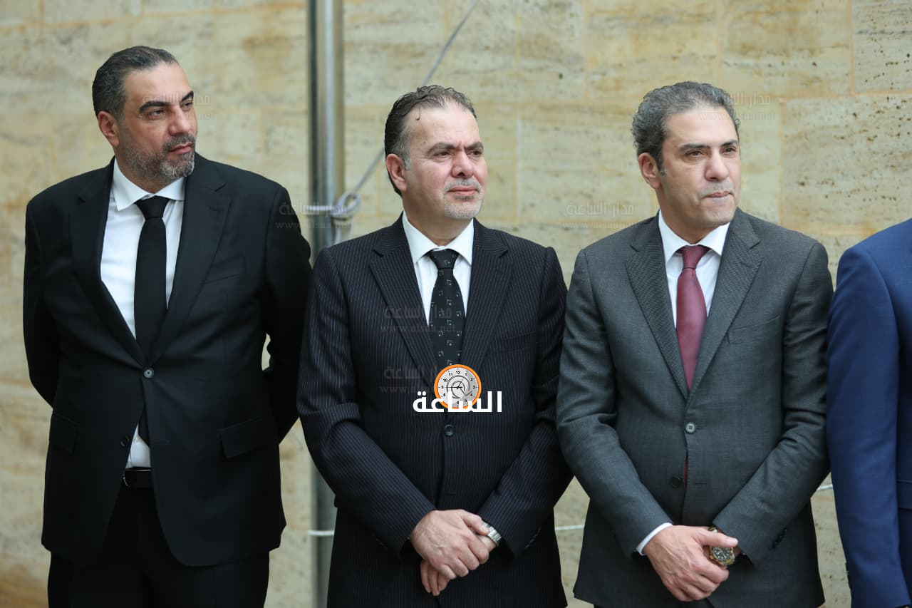 Madar Al-Saa Images 0.5250328957709159