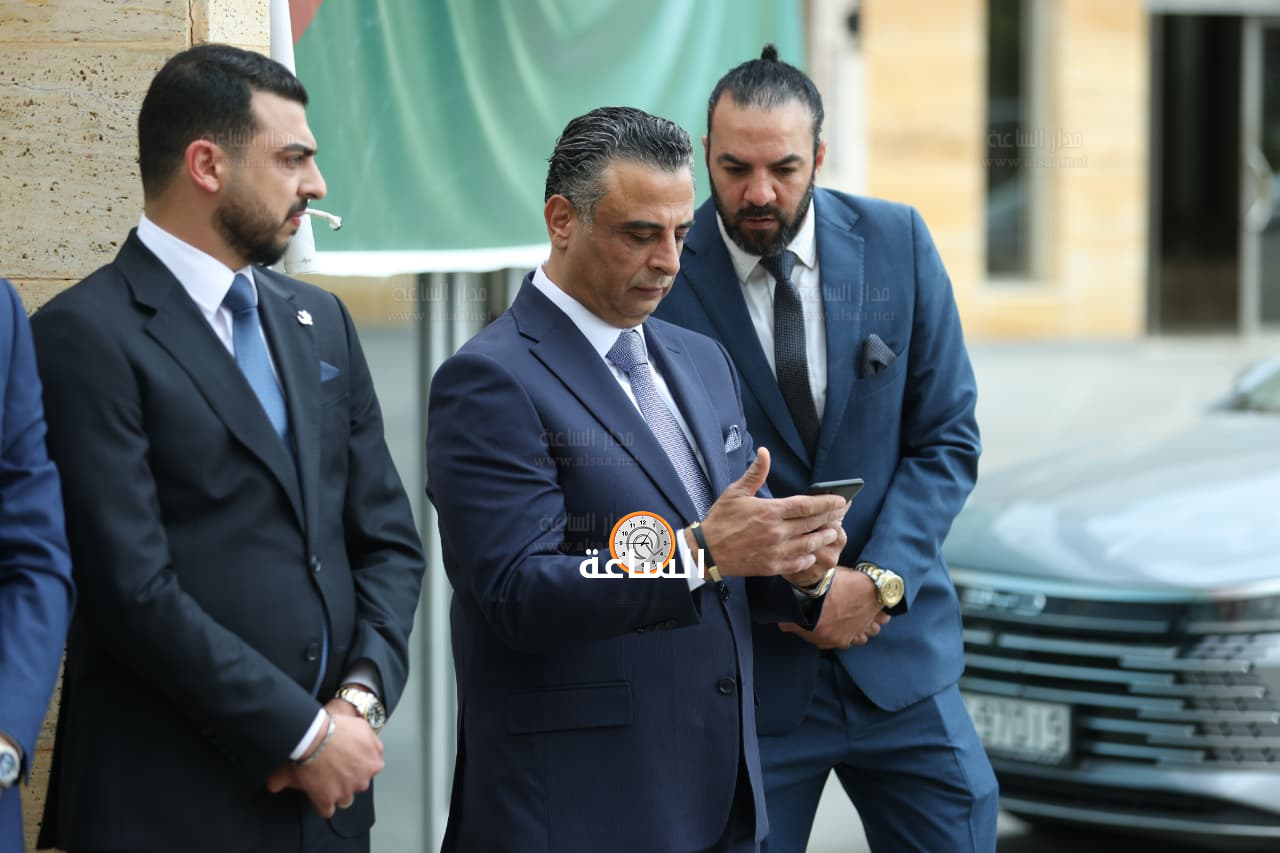 Madar Al-Saa Images 0.8901648516354503