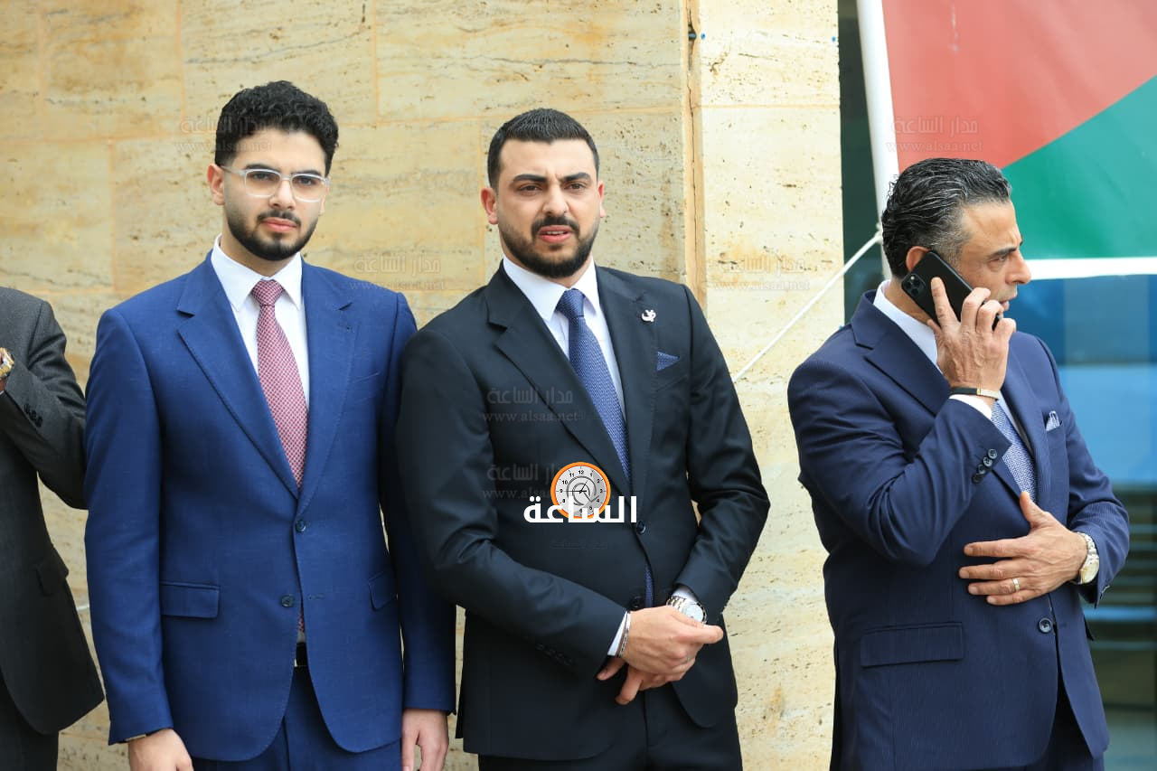 Madar Al-Saa Images 0.9328897619327599