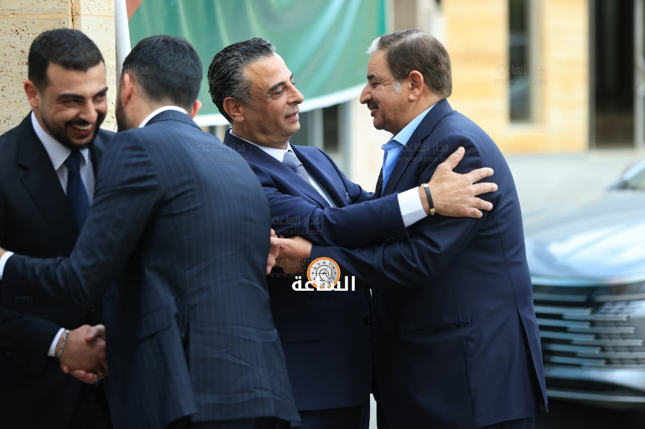 Madar Al-Saa Images 0.7541152553304498