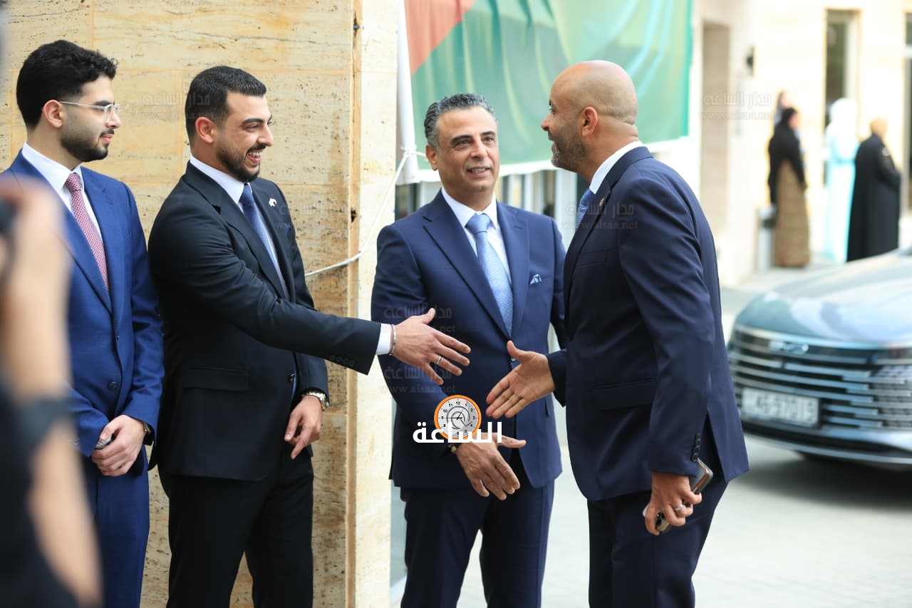 Madar Al-Saa Images 0.9917287402849805