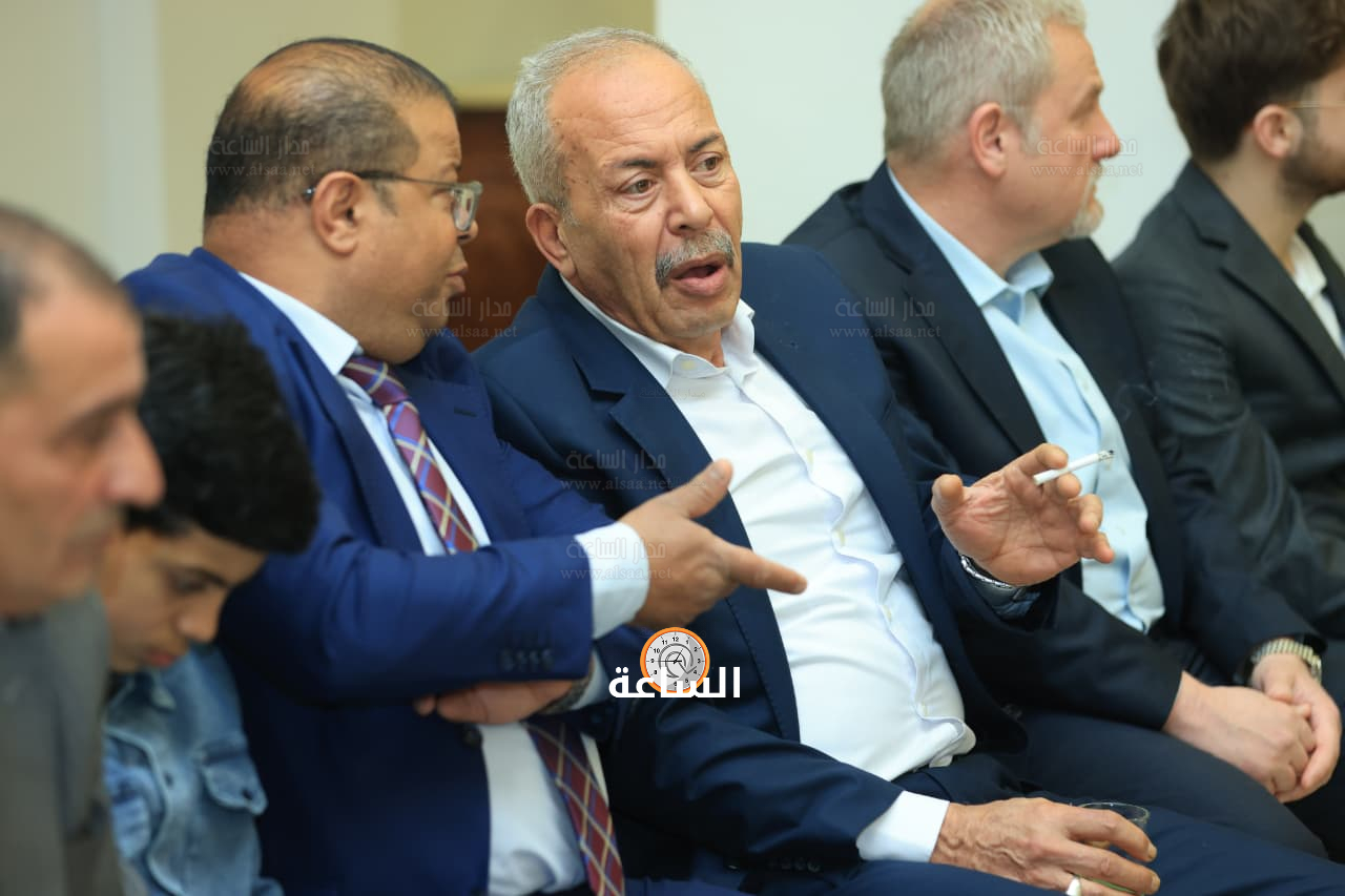 Madar Al-Saa Images 0.44008899568892856