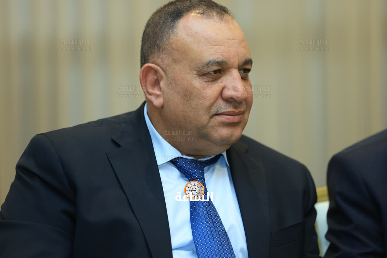 Madar Al-Saa Images 0.4038246697980299