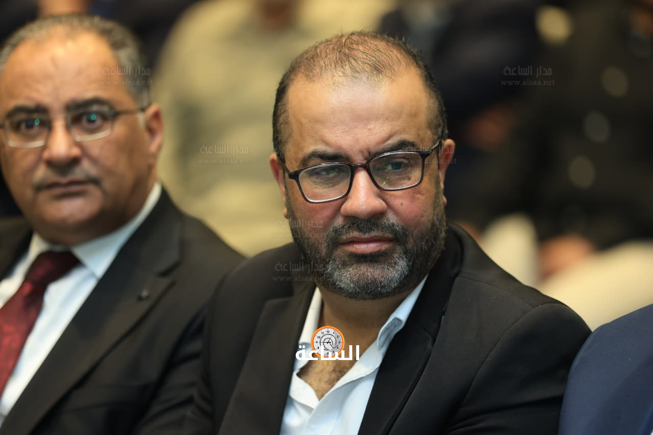 Madar Al-Saa Images 0.8175706863684596