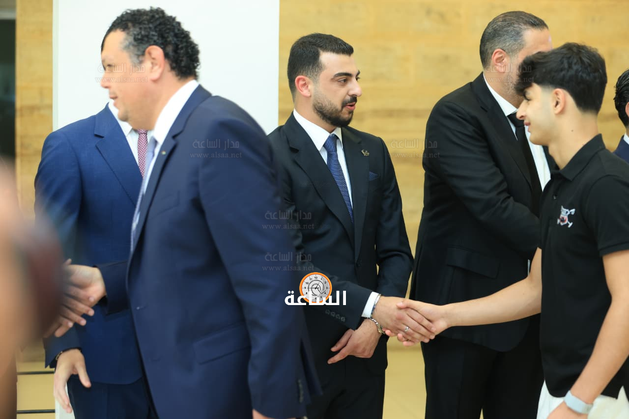 Madar Al-Saa Images 0.6688360913593729