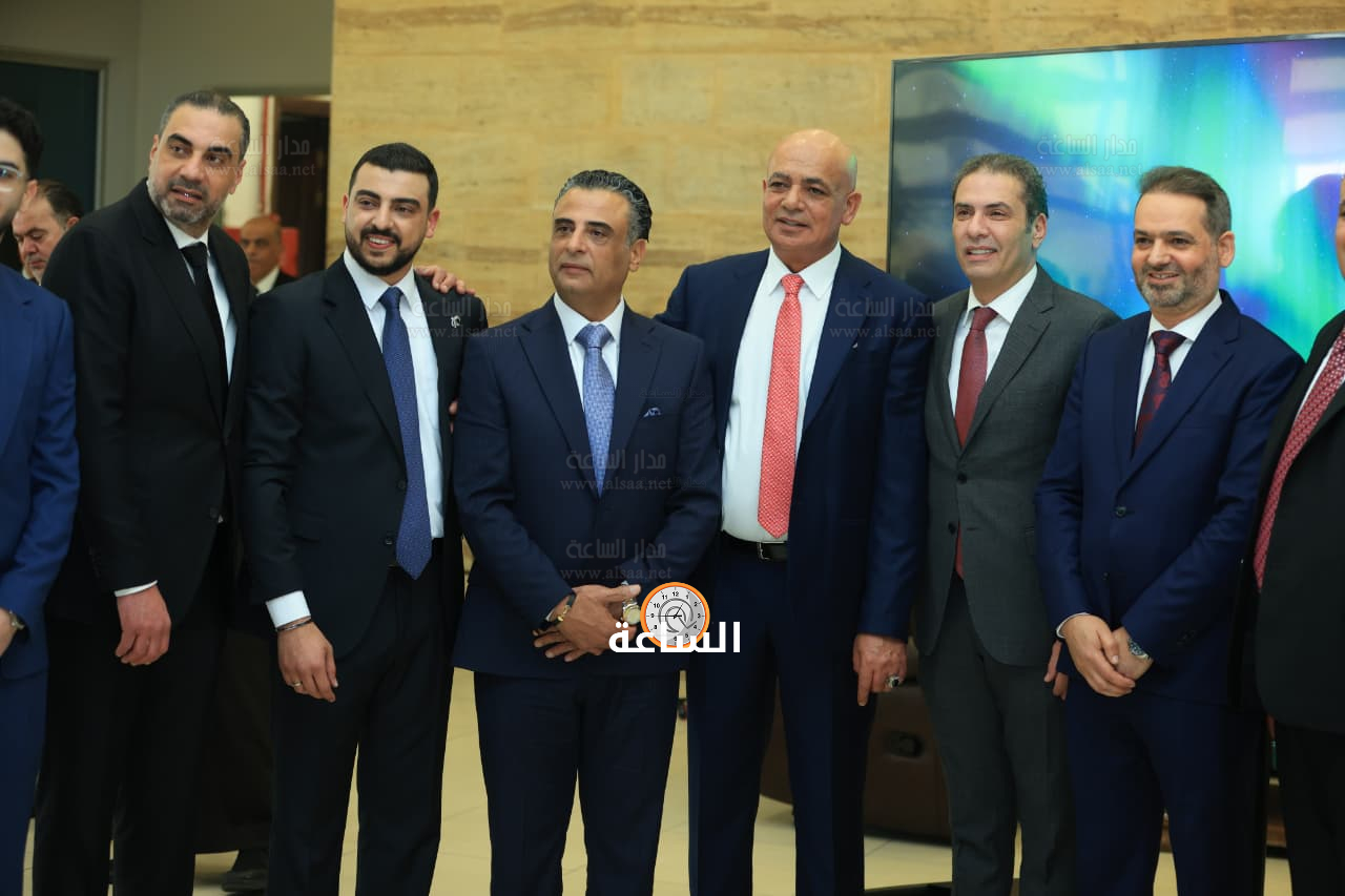 Madar Al-Saa Images 0.24986008013140126