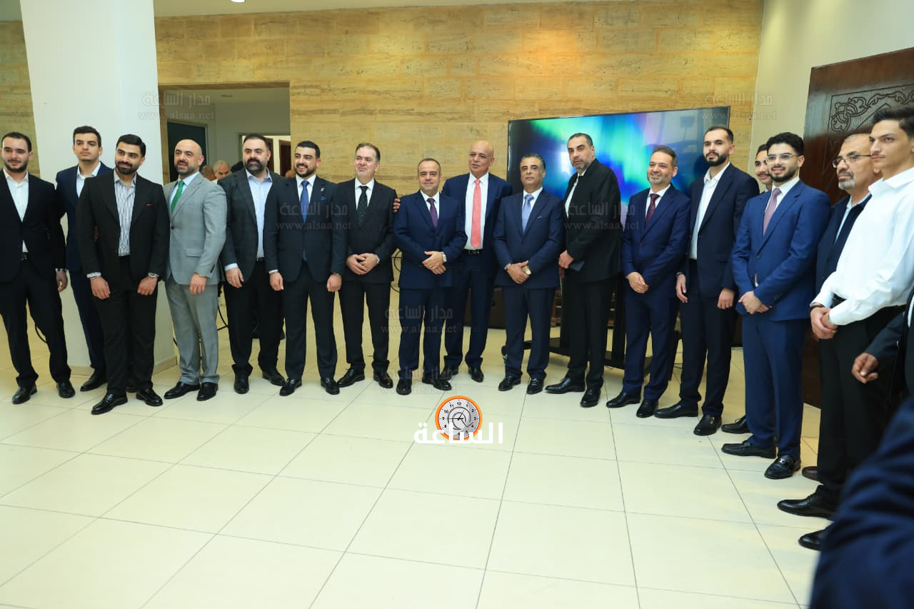 Madar Al-Saa Images 0.34338232366198373