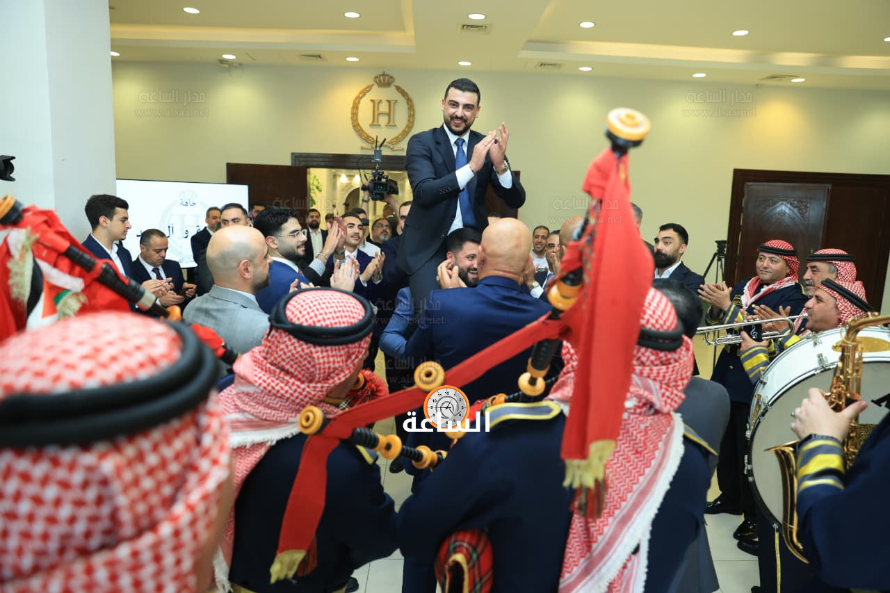 Madar Al-Saa Images 0.003064374430593375