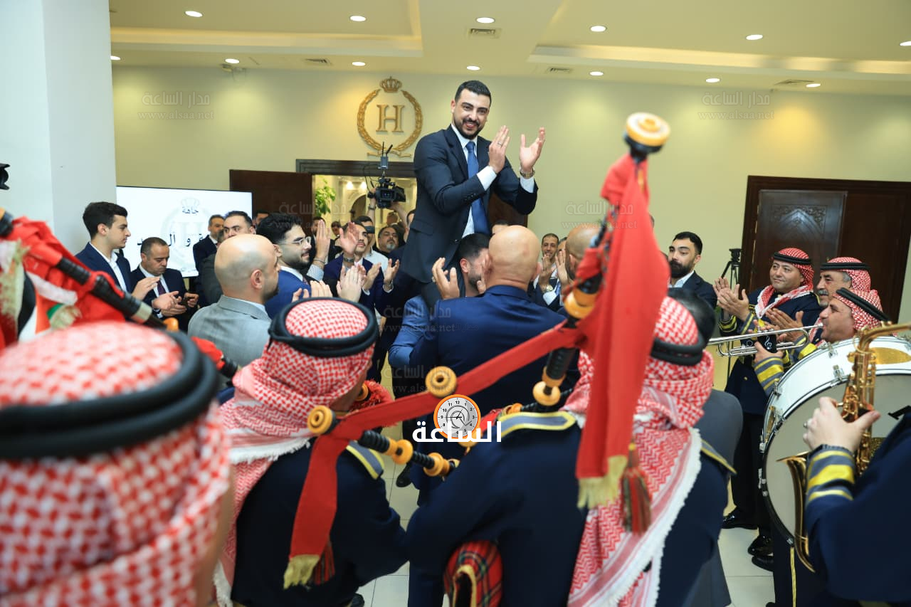 Madar Al-Saa Images 0.0341144015236603