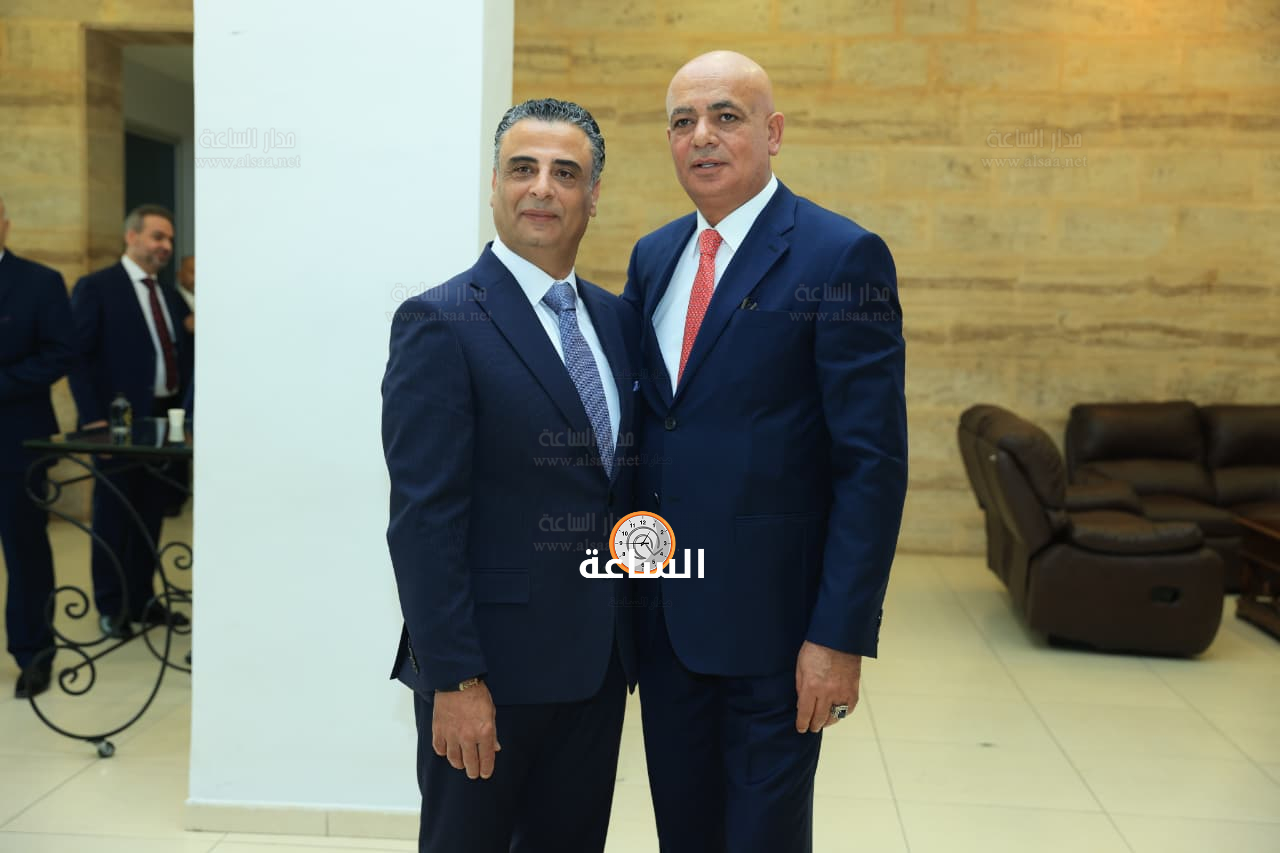 Madar Al-Saa Images 0.7517802206395175