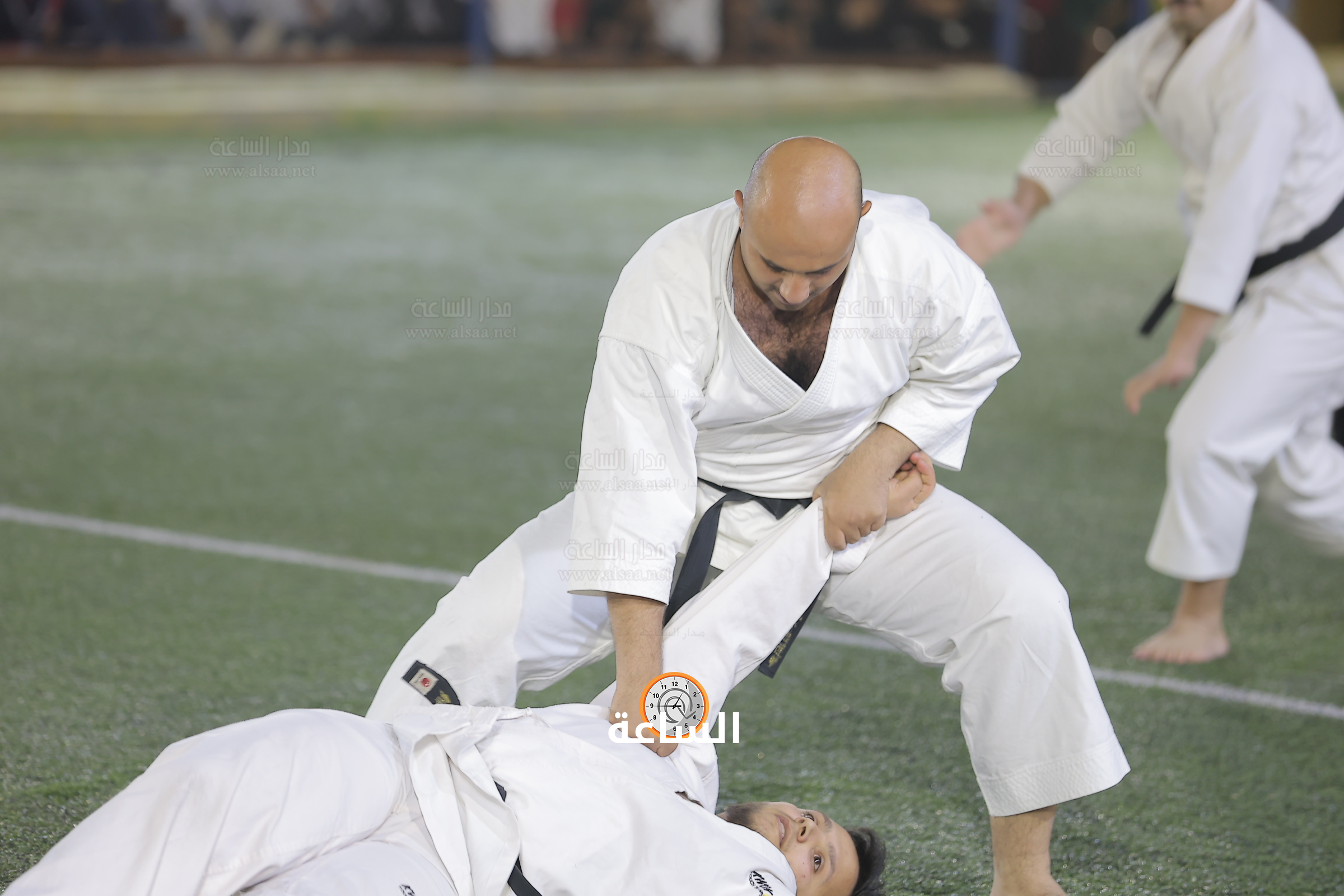 Madar Al-Saa Images 0.9671749507184099