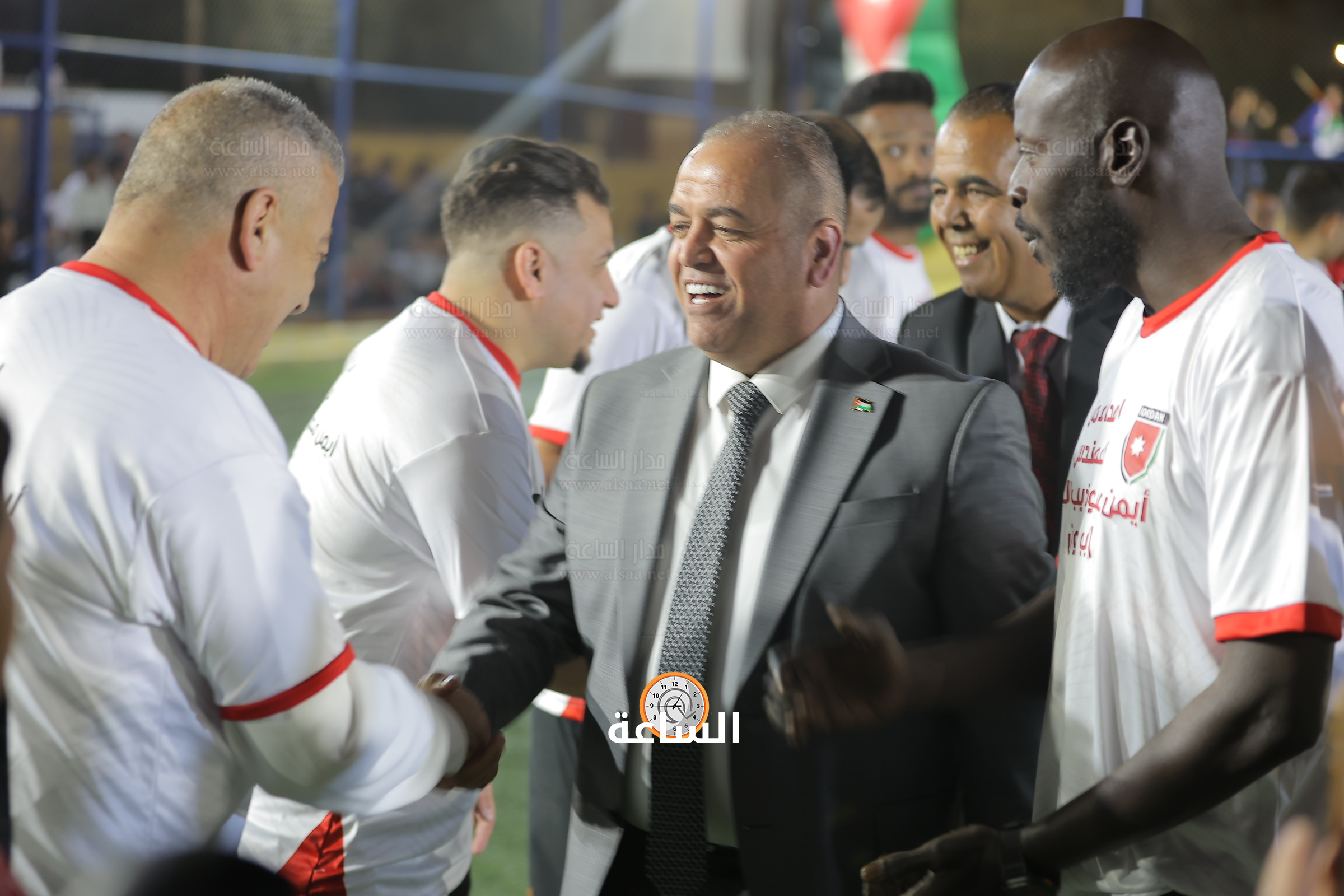 Madar Al-Saa Images 0.3941564264298415