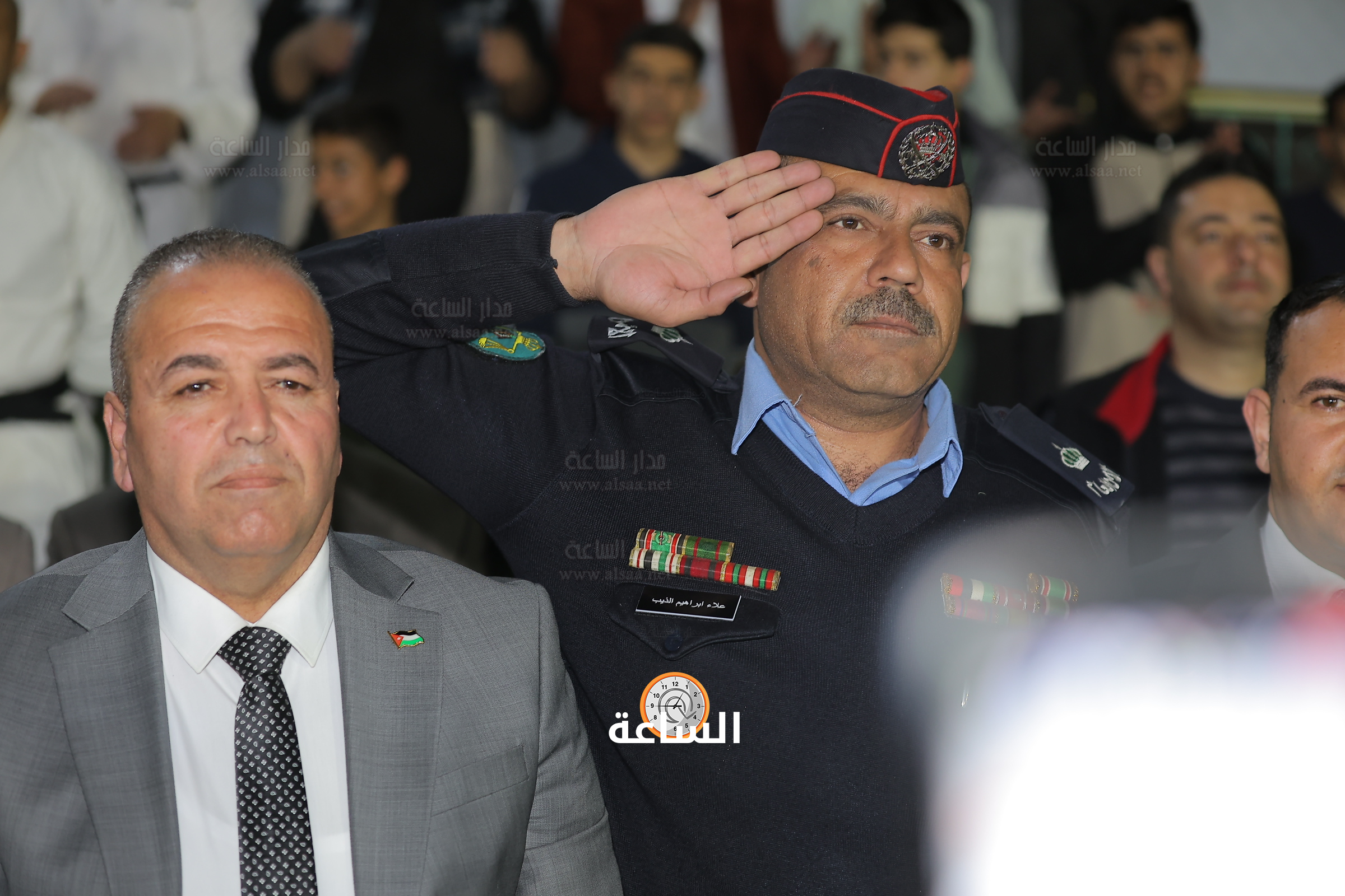 Madar Al-Saa Images 0.7717226540186244