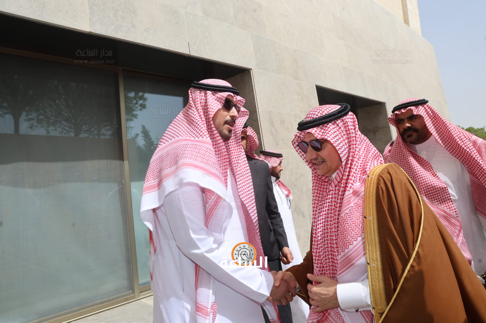 Madar Al-Saa Images 0.8809350824402022