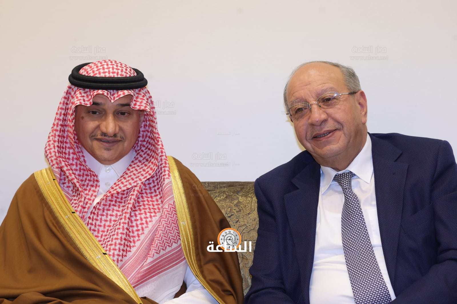 Madar Al-Saa Images 0.4258786267740037