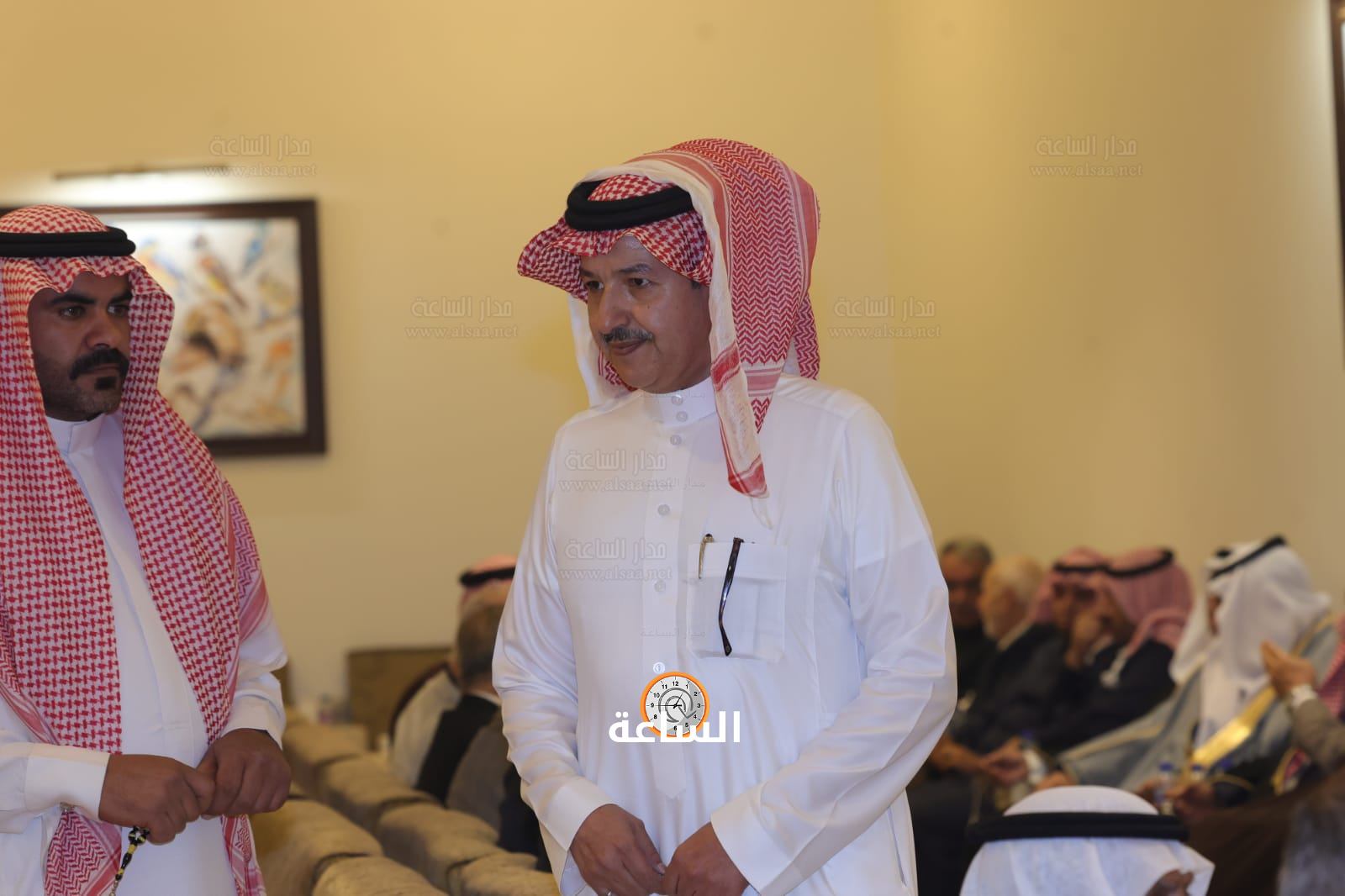 Madar Al-Saa Images 0.7274640618364658