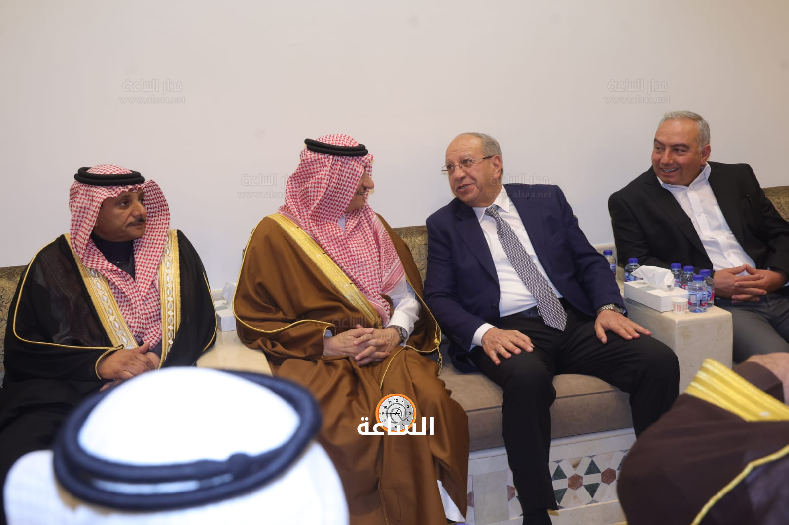 Madar Al-Saa Images 0.3267356958496993