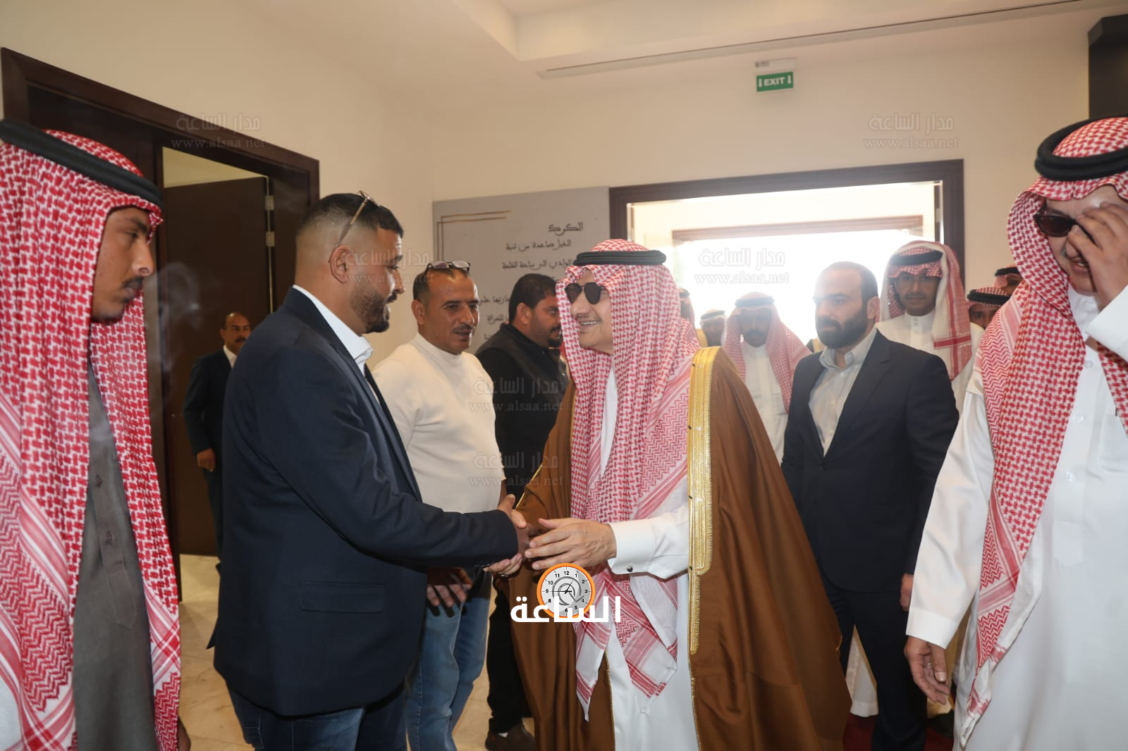 Madar Al-Saa Images 0.43779687620752006