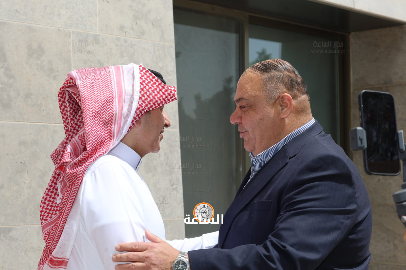 Madar Al-Saa Images 0.6991291129977037