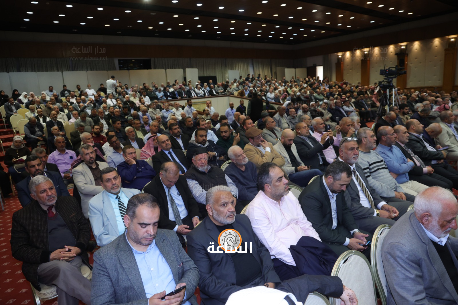 Madar Al-Saa Images 0.4912923253974484