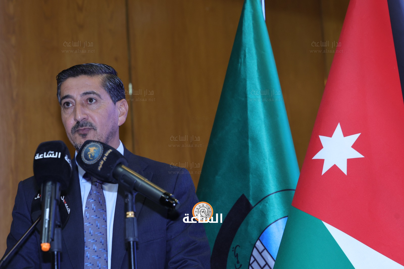 Madar Al-Saa Images 0.8912125408535705