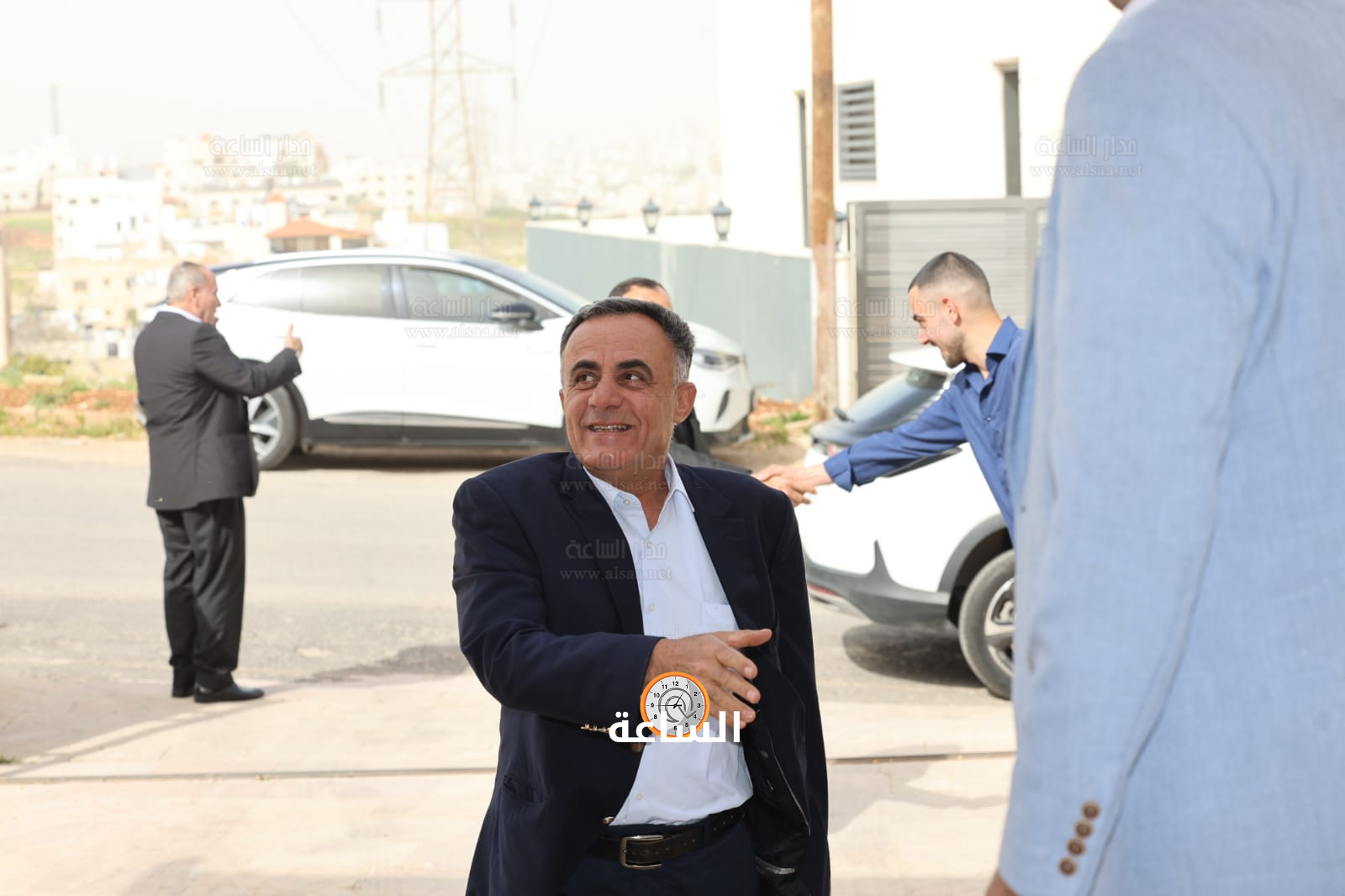 Madar Al-Saa Images 0.35263531919739044