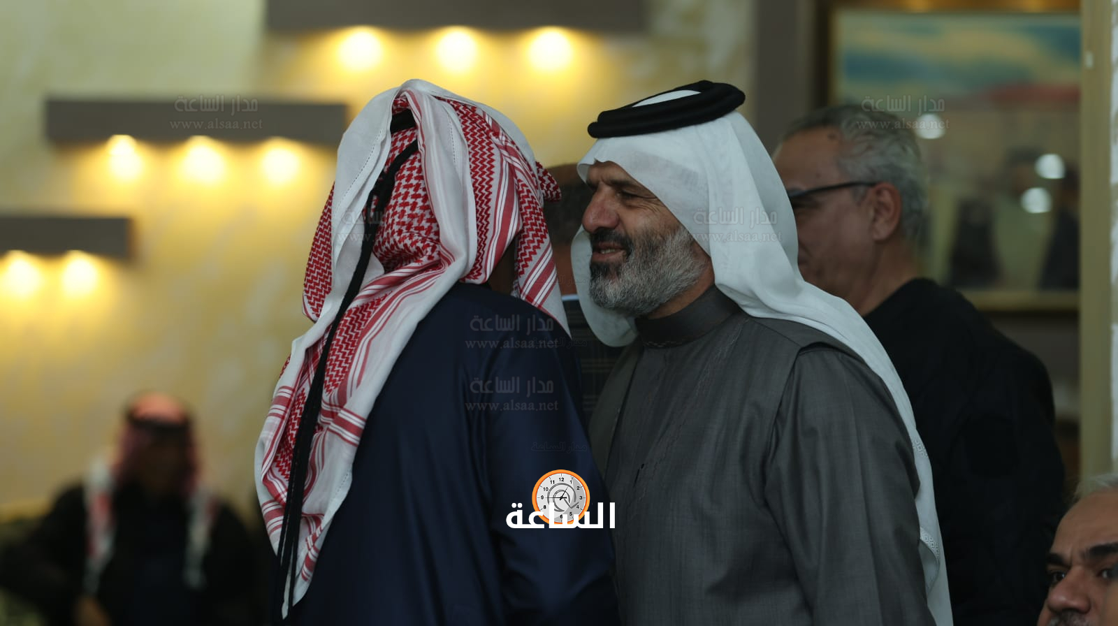 Madar Al-Saa Images 0.7032688374524395