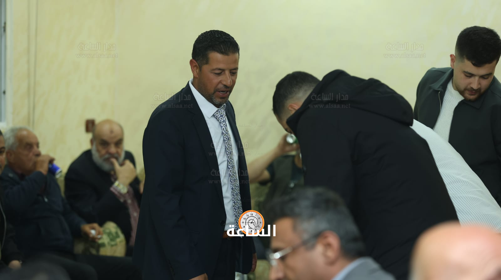 Madar Al-Saa Images 0.43911722235166784