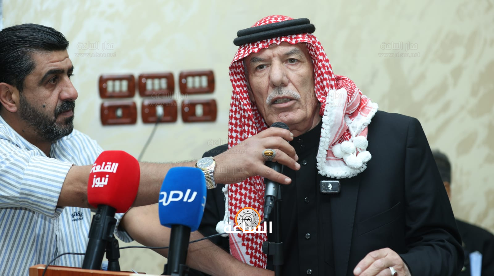 Madar Al-Saa Images 0.9695843458808711