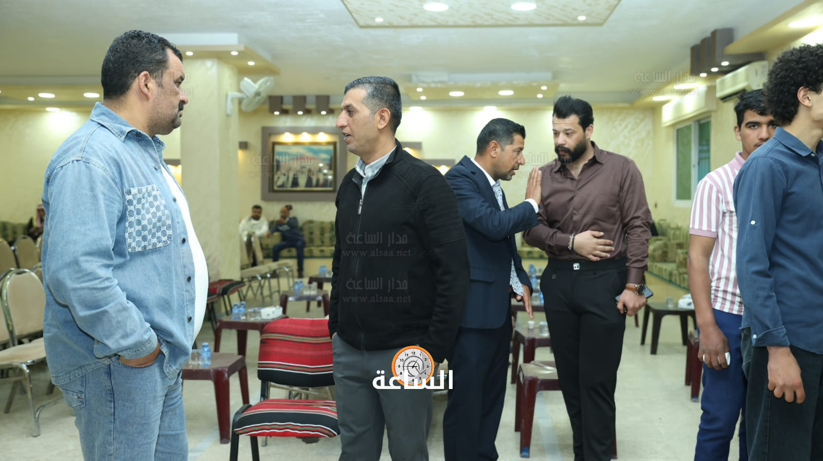 Madar Al-Saa Images 0.046128032285058906