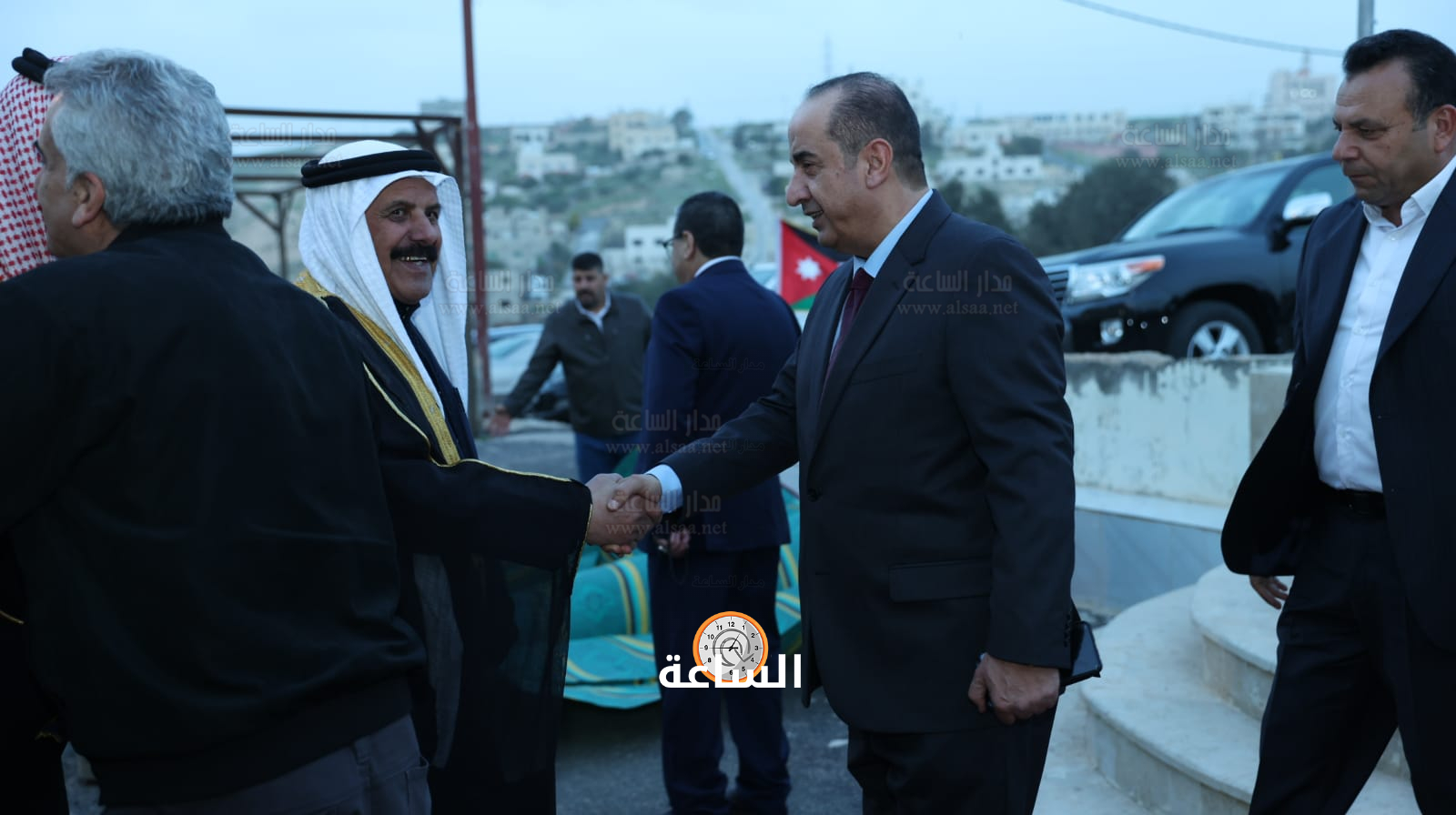 Madar Al-Saa Images 0.9925786585957512