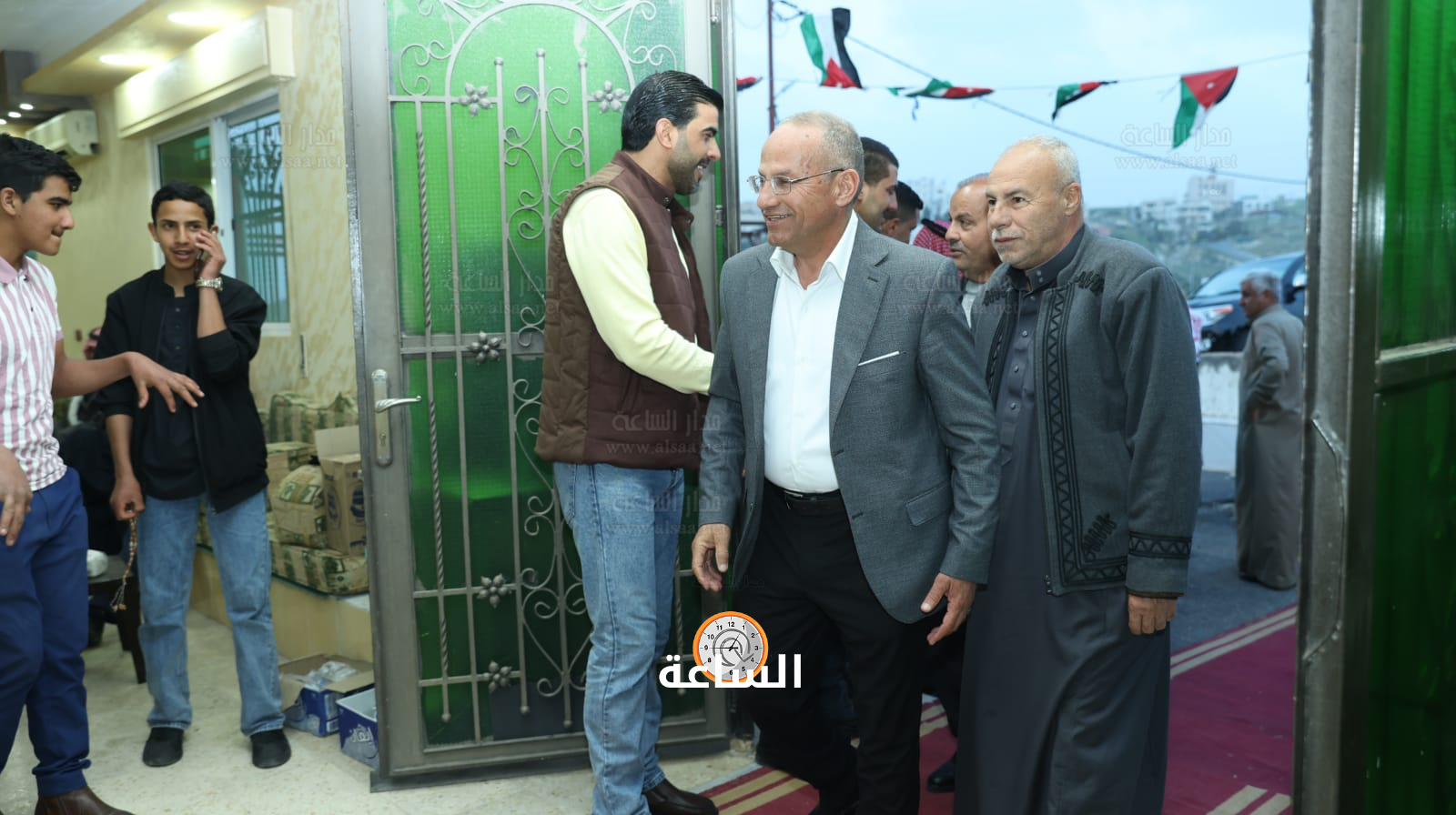 Madar Al-Saa Images 0.07486606272415852