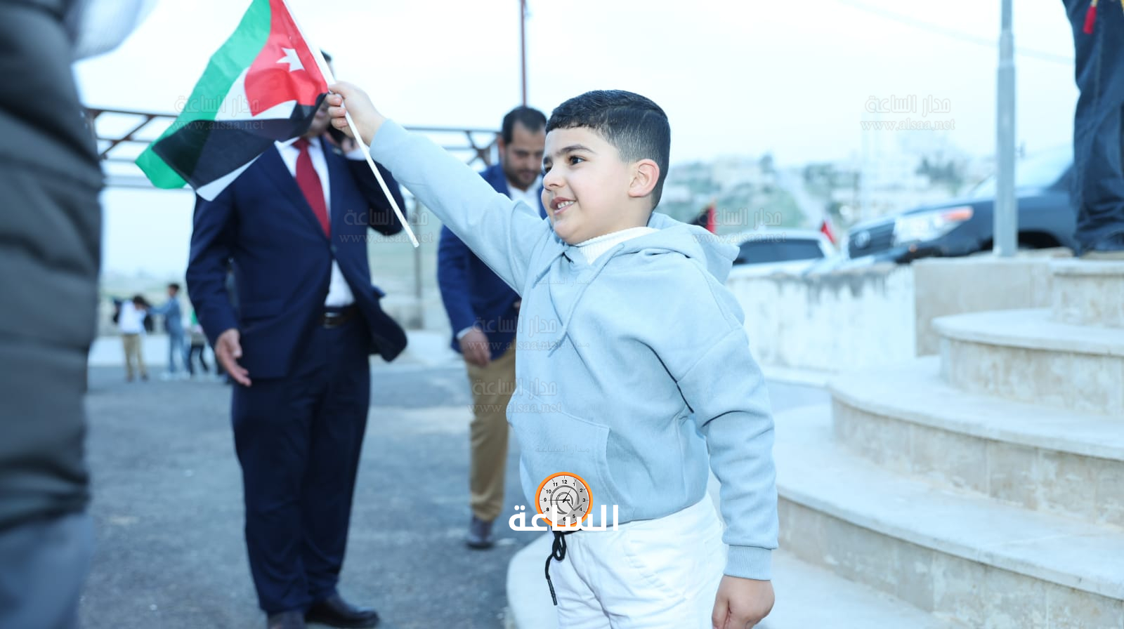 Madar Al-Saa Images 0.3000496722863931