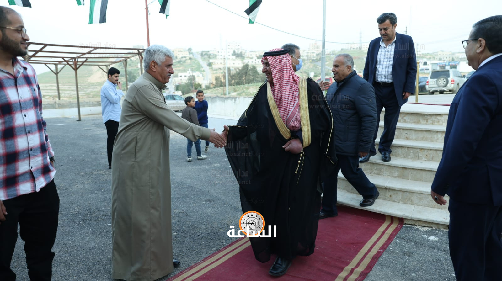 Madar Al-Saa Images 0.12148593784075579