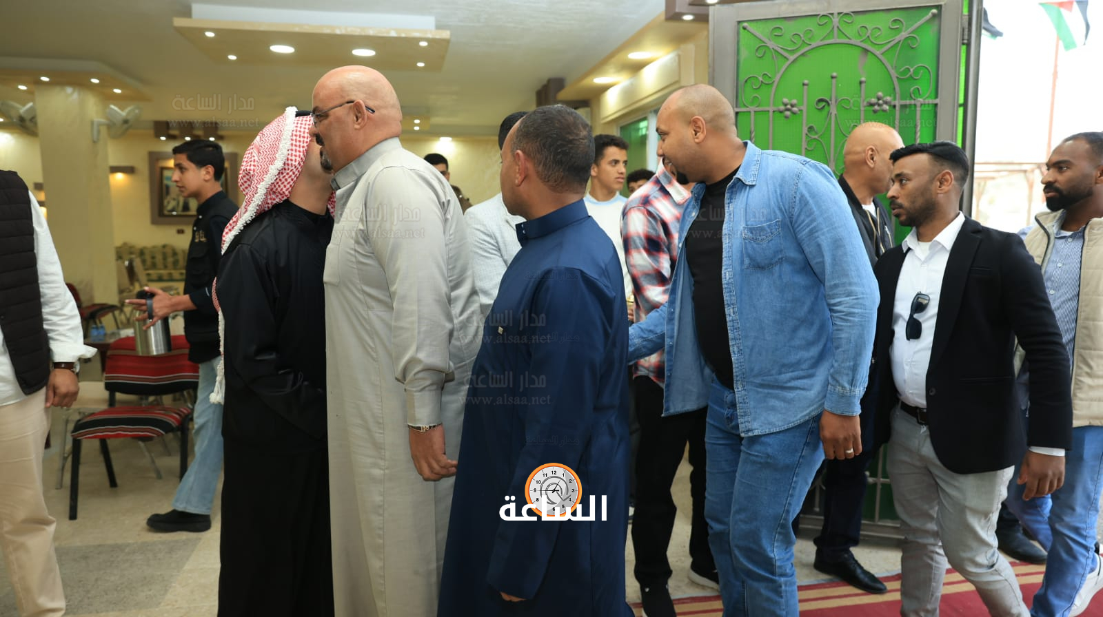 Madar Al-Saa Images 0.17051206446275113