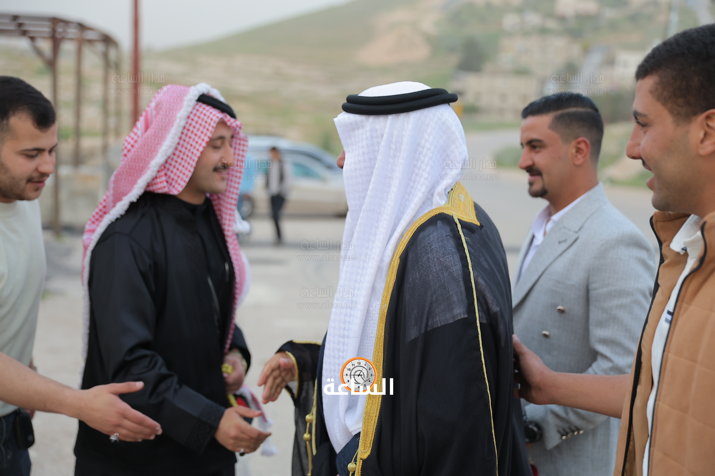 Madar Al-Saa Images 0.4942183719873551