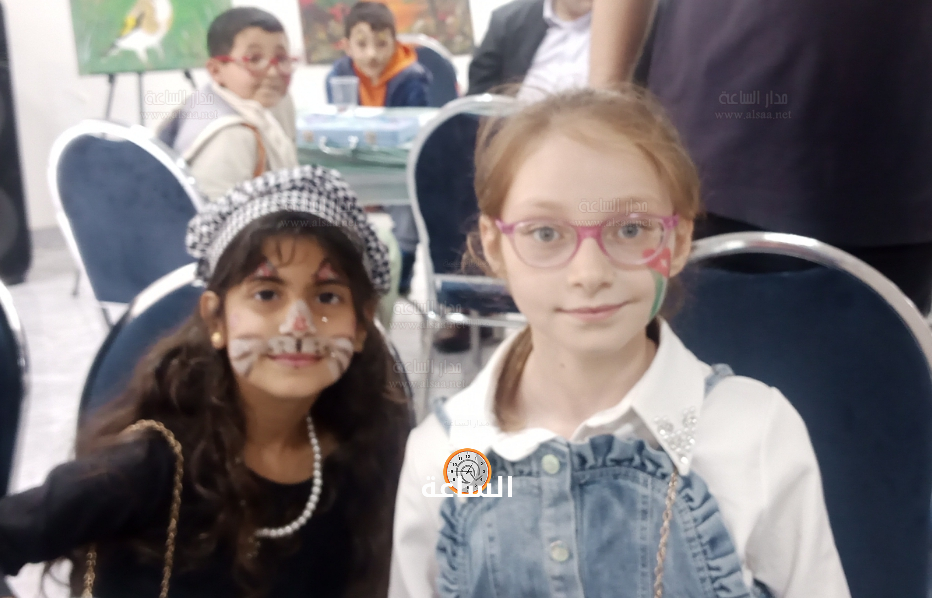 Madar Al-Saa Images 0.3268085639797128