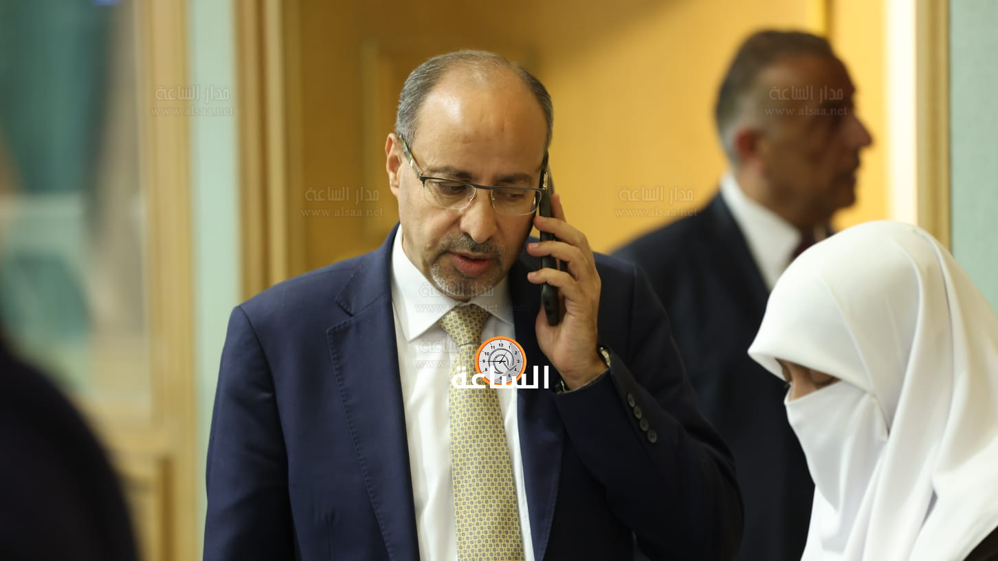 Madar Al-Saa Images 0.9378899088591478