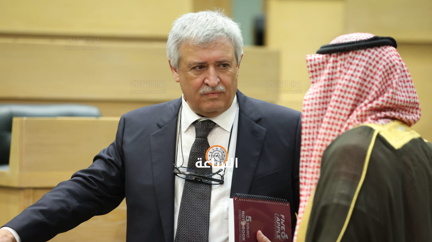 Madar Al-Saa Images 0.7261862111104999