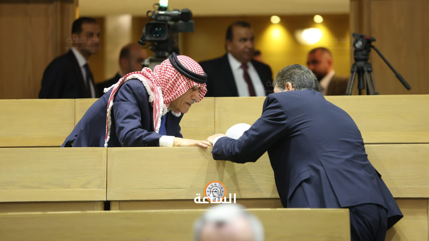 Madar Al-Saa Images 0.46870586568731054