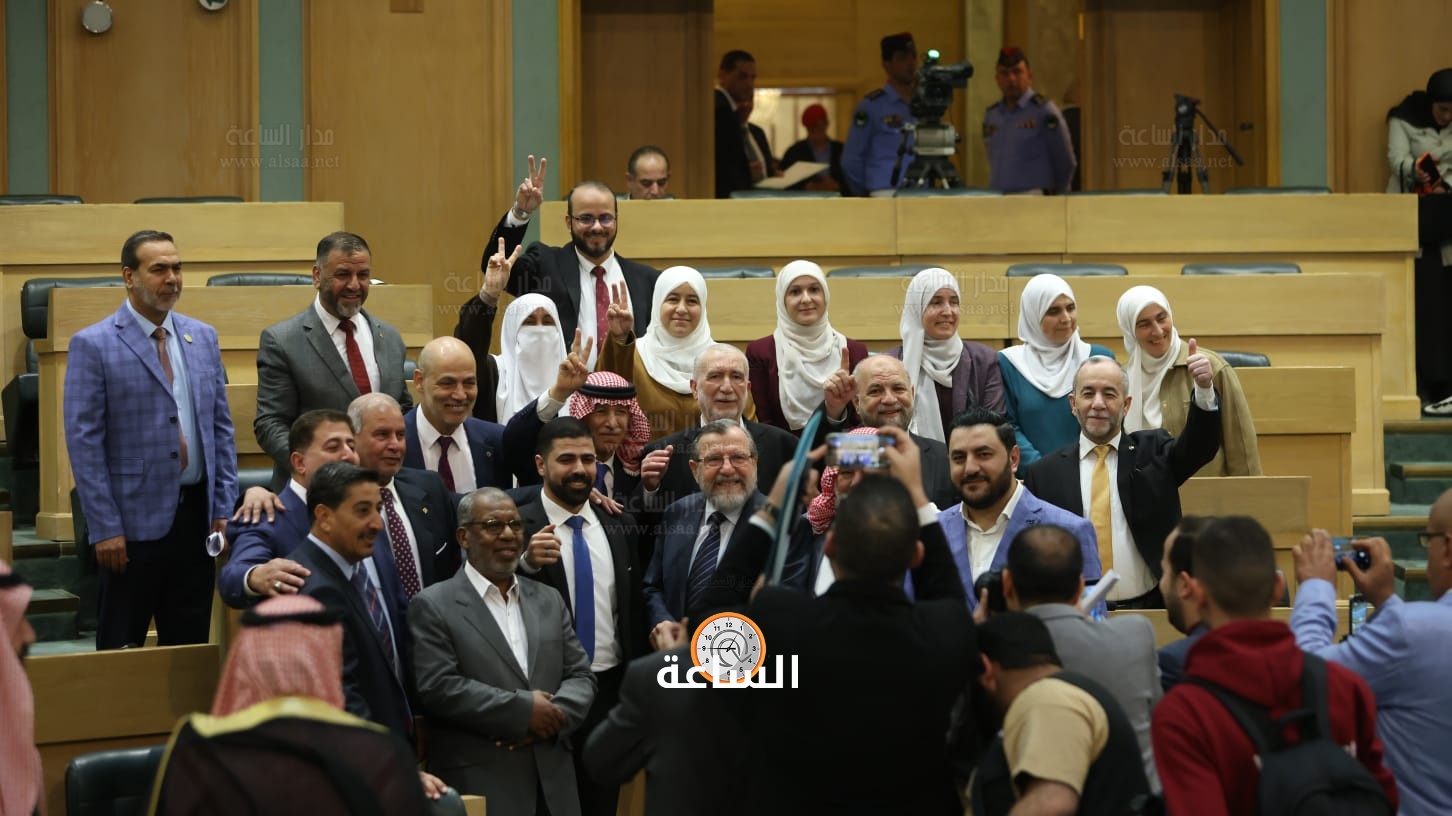 Madar Al-Saa Images 0.6269456494761794